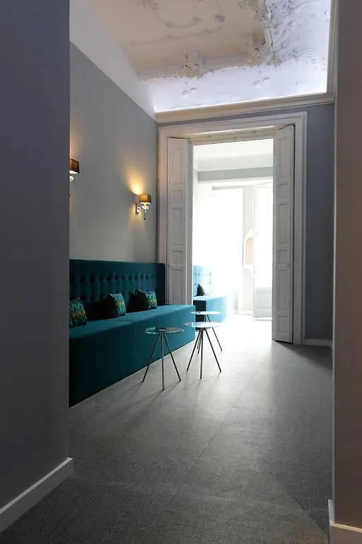 Amra Barcelona Gran Via Guest House