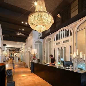 Market Otel