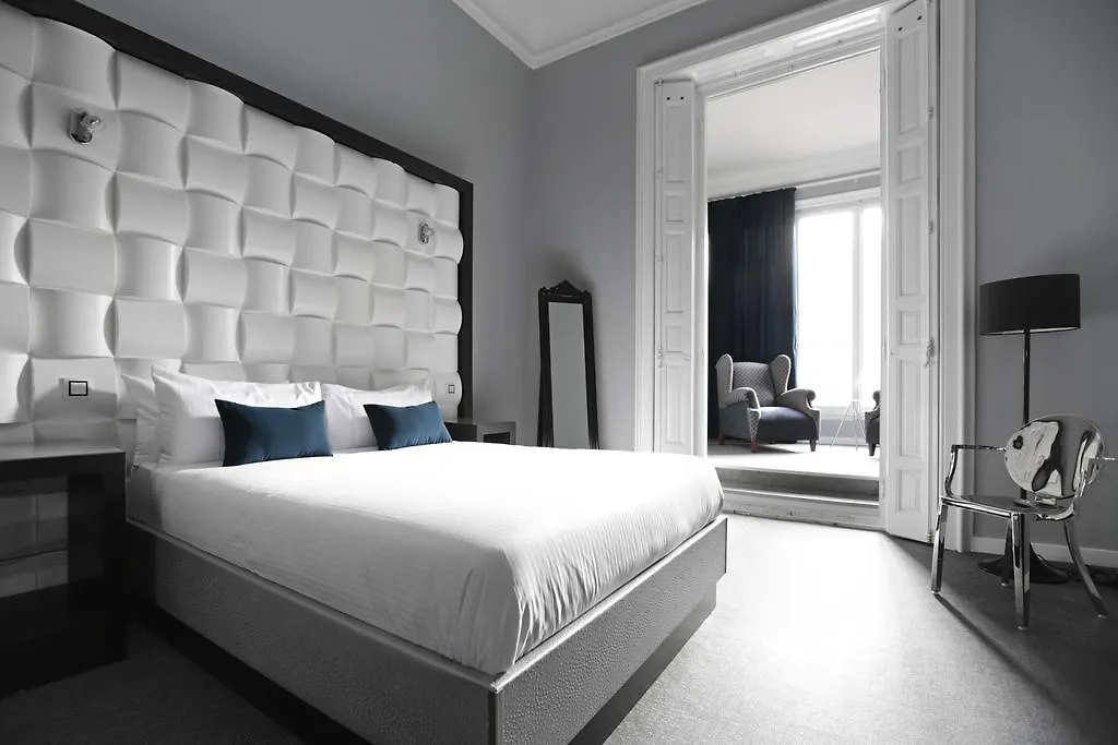 Amra Barcelona Gran Via Guest House