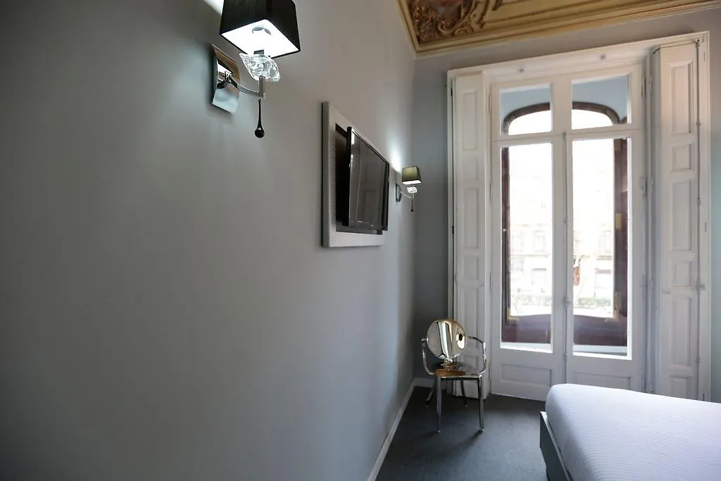 ** Konukevi Amra Barcelona Gran Via Otel İspanya