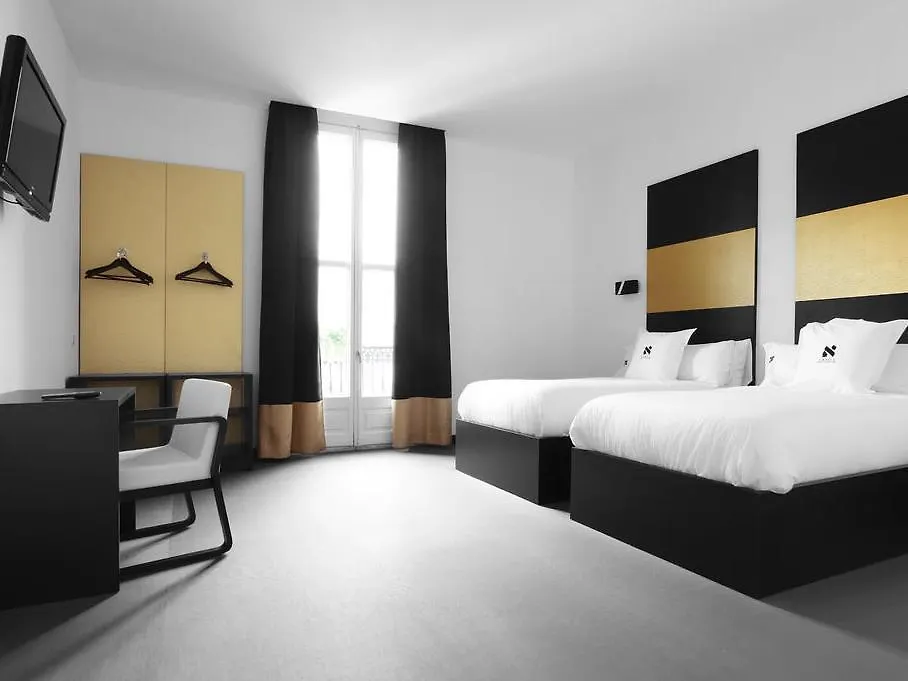 Amra Barcelona Gran Via Otel 2*,  İspanya